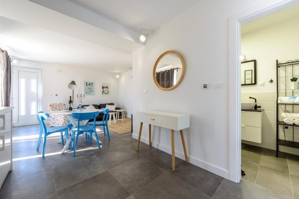 Apartments Villa Capitano Mlini Pokoj fotografie
