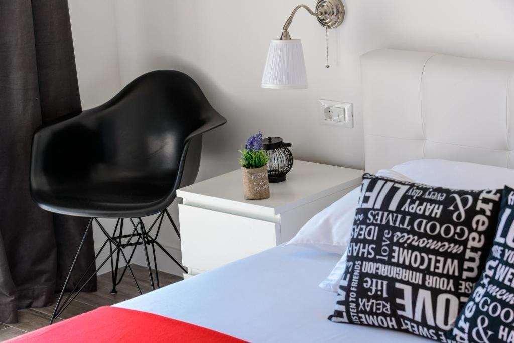 Apartments Villa Capitano Mlini Pokoj fotografie